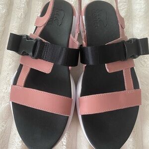 Sorel Women’s Kinetic Impact Sling - New!